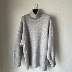 Worthington Gray Turtleneck Sweater